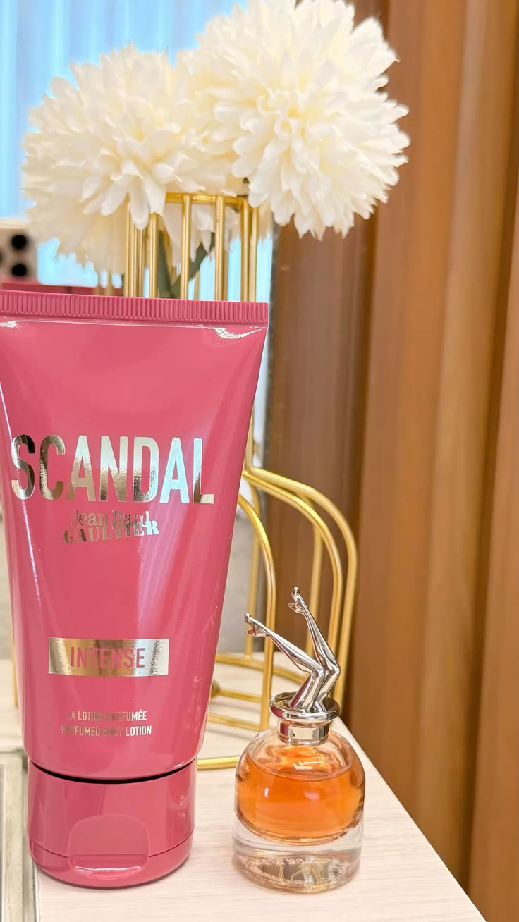 Scandal elexir lotion parfumée 75ml